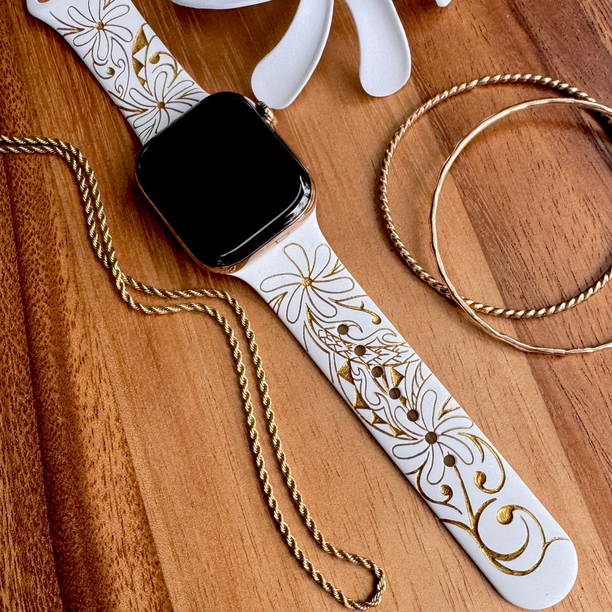 Tiare Tribal Watchband White & Gold