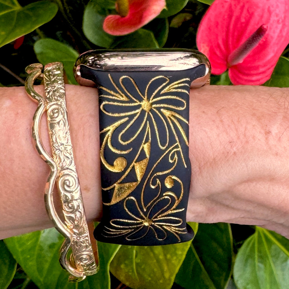 Tiare Tribal Watchband Black & Gold