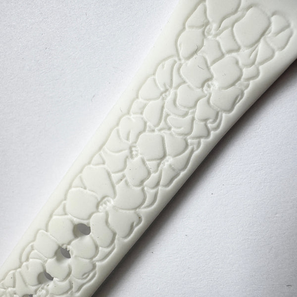 20mm Silicone Watch Band Compatible with Samsung Galaxy, FitBit Versa 3/4, Sense & Pixel Medium/Large White Pua Kenikeni Poepoe