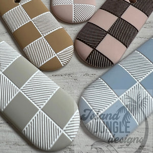 Checkered Silicone Watch Band Compatible with Series 1-10, SE & Ultra